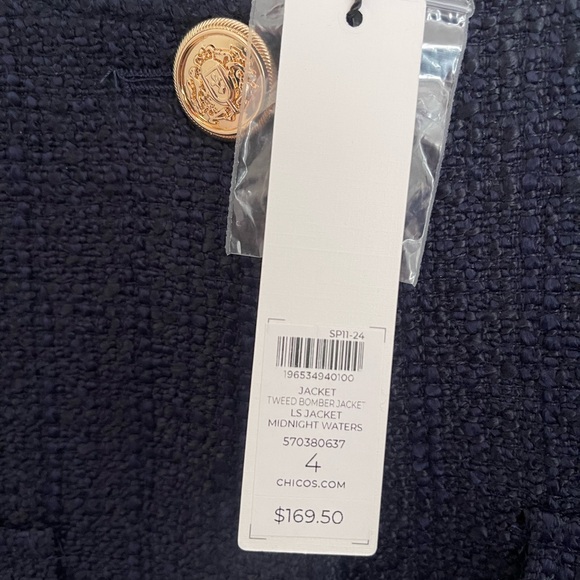 Chico's Navy Blue Blazer with Gold Buttons - Picture 4 of 4